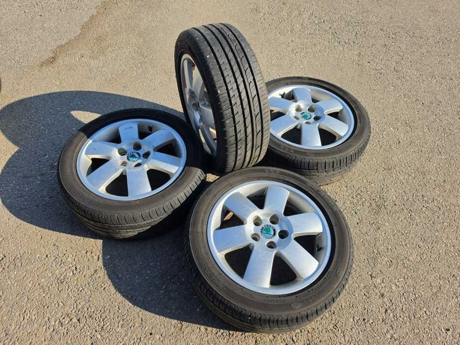 4 бр. Гуми 195/50 R15 с алуминиеви джанти 5x100 VW Audi Seat Skoda