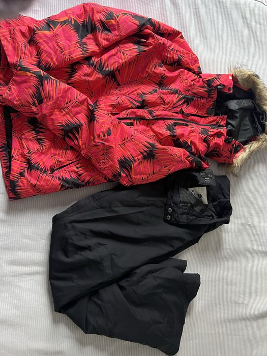 Ски екип Roxy (яке и долнище)