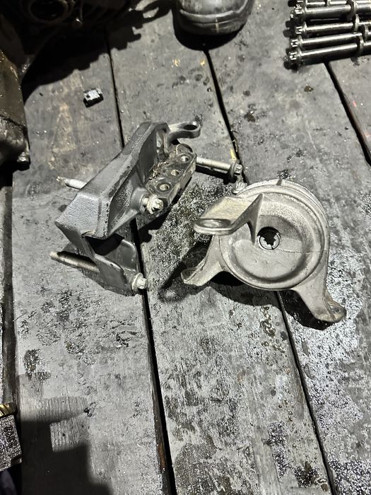 Опел вектра С дизел 2.2 двигател на части със счупен коляно вал