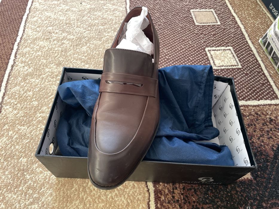 Продам туфли почти новые