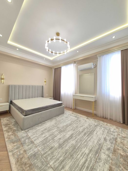 Продается 3х комн Квартира в Новостройке, улица Бабура