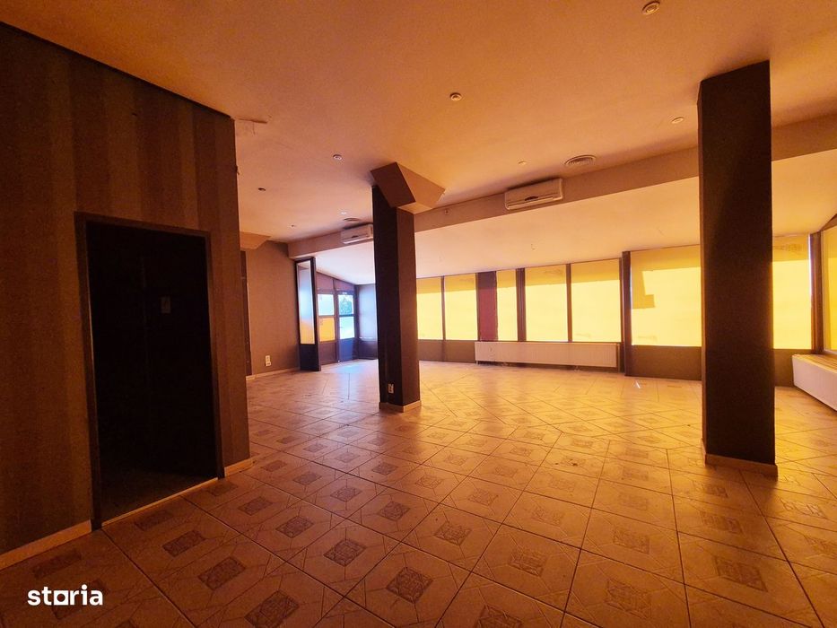 Spațiu comercial, 130 mp + variantă extindere 250 mp, Piatra Neamț