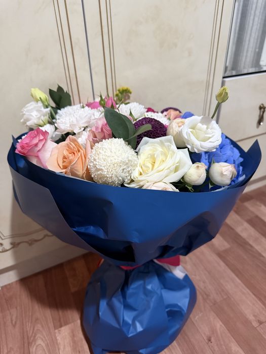 Өте әдемі композиция цветы