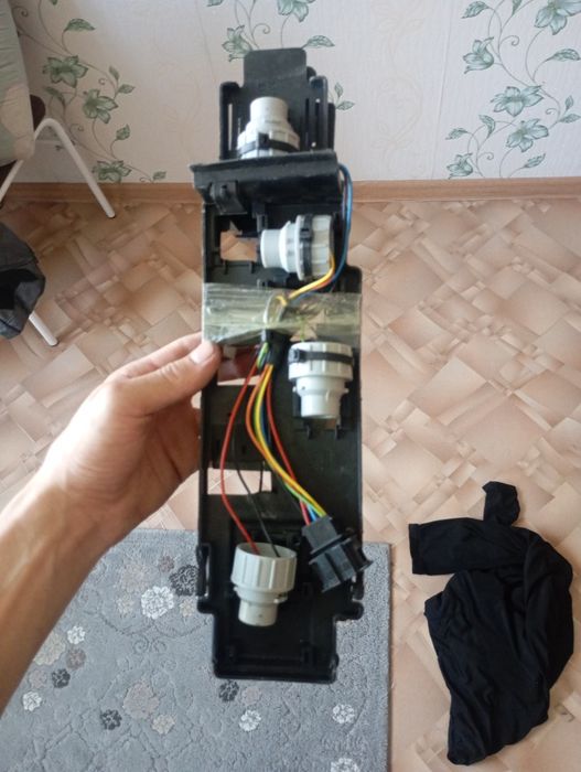 Продам платы задних фар 2109
