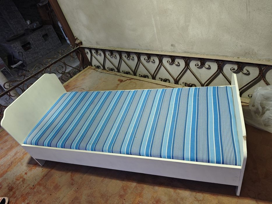 Кровать, одноместная
