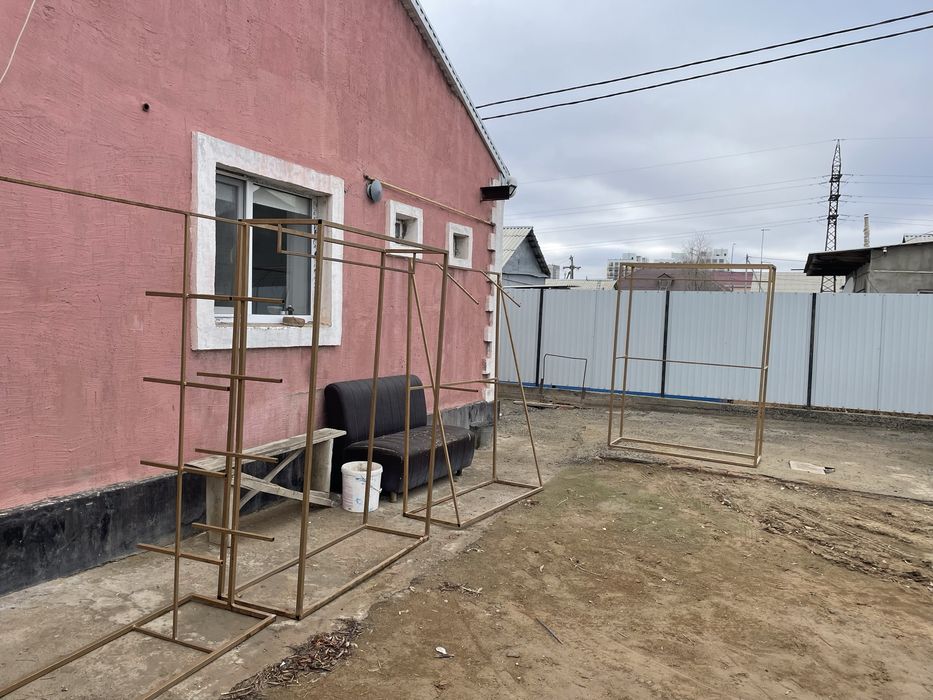 Вешлки для магазин одежды