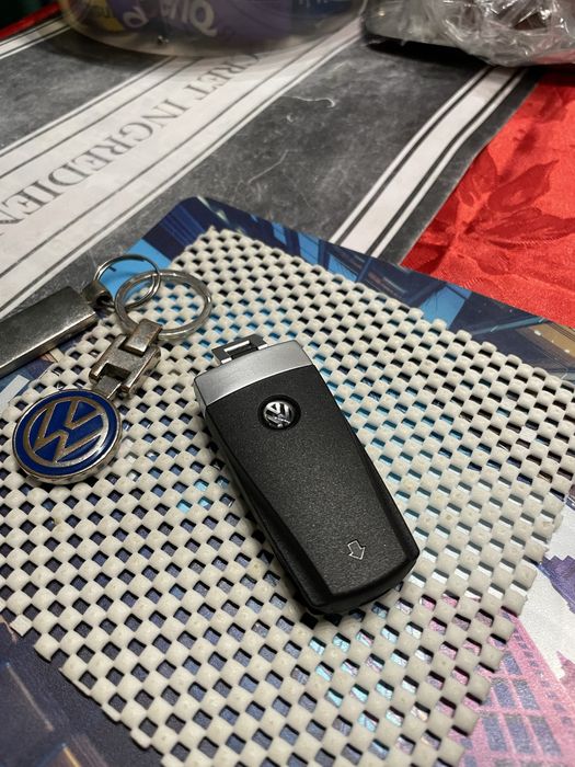 Carcasa cheie telecomanda VW Passat B6 B7 CC nouă