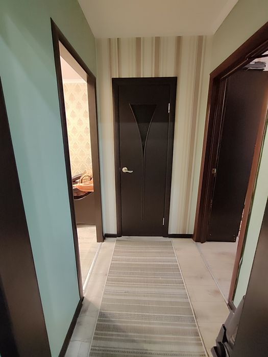 Продается 2-комн (7-78, 1 эт)