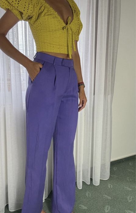 Pantaloni lejeri  zara - marimea xs , culoare mov