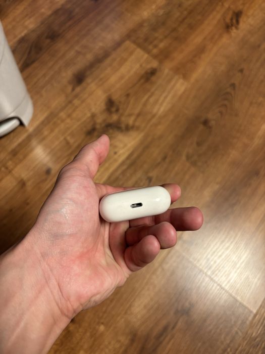 Продается Air Pods 3, оригинал коробка есть!!!