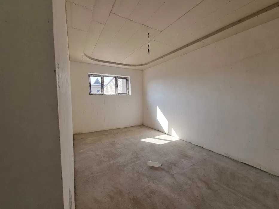 Продаётся дом не далеко от бетонки