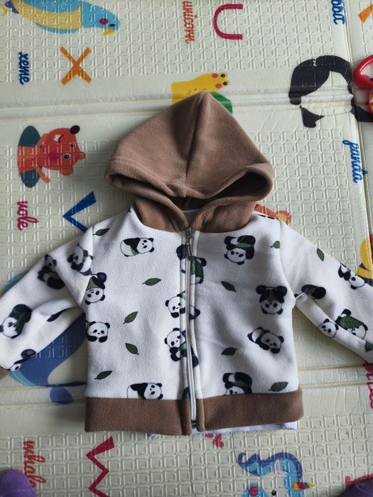 Новый детский флисовый костюмчик