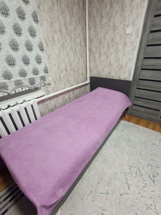 Кровать 90*200 с матрасом