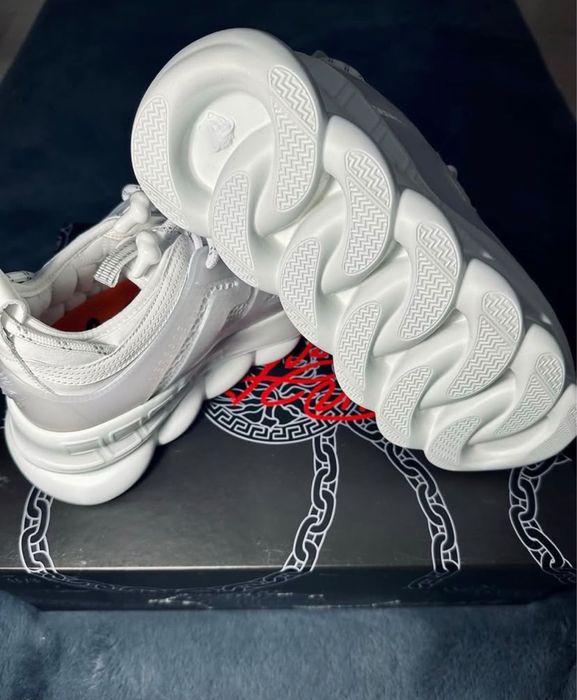 Versace Chain Reaction