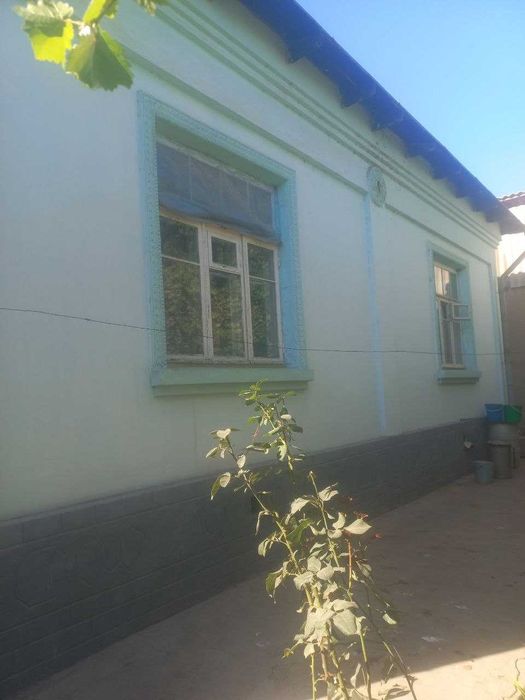 Продается дом 5-комнат, 8-соток