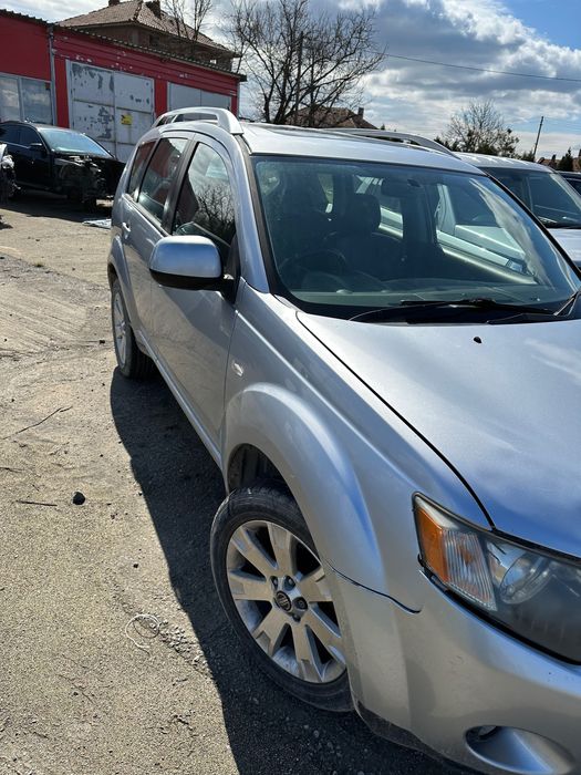 Mitsubishi outlander на части 2.0d 140кс