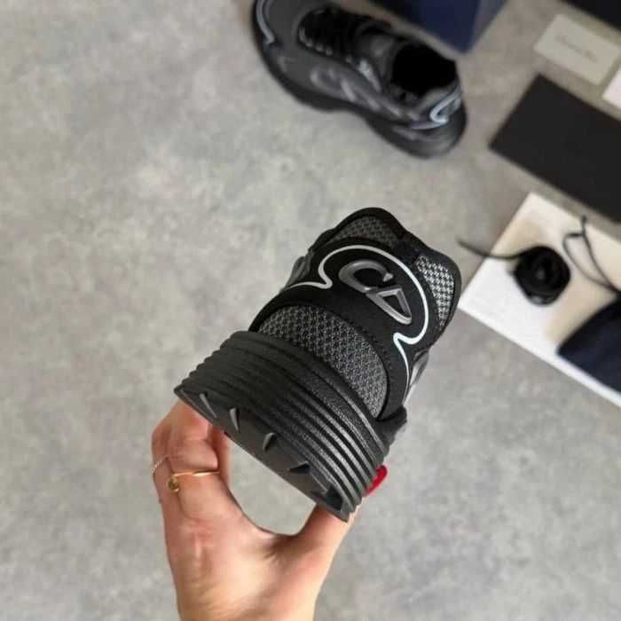 Christian Dior B30 "Triple Black"