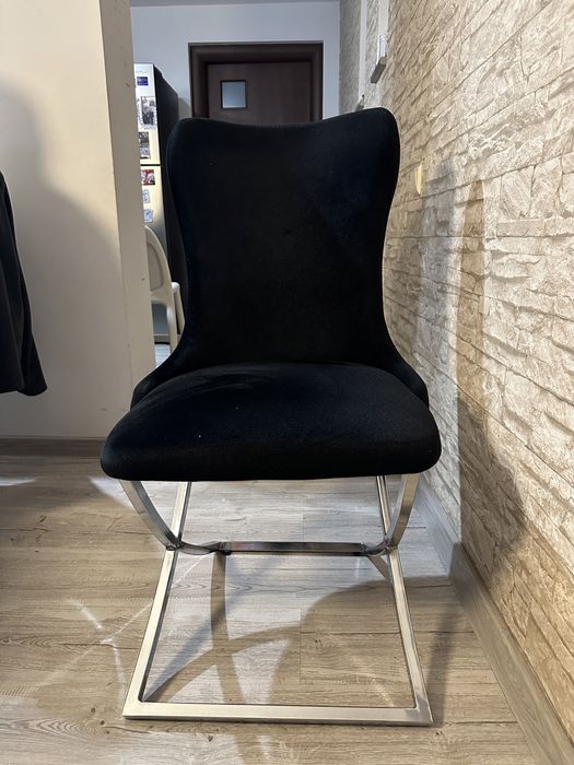 Vand scaun negru catifea 6 buc
