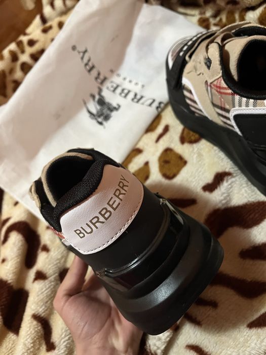 Adidasi burberry noi cu fullbox