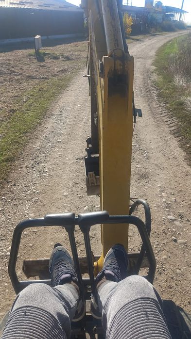 Lucrări excavator