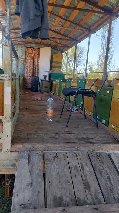 Пчелоприцеп на 30 семй