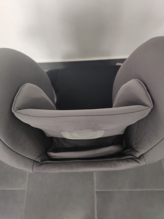 Scaun auto Cybex Solution S-fix cu isofix pentru copii între 15-36 kg