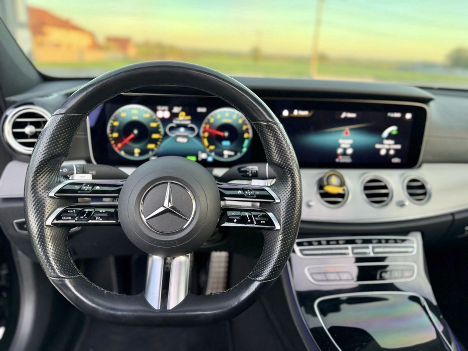 Mercedes E300e / Plug - in hybrid /2022