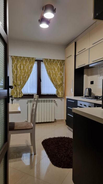 Inchiriez apartament bloc Belvedere
