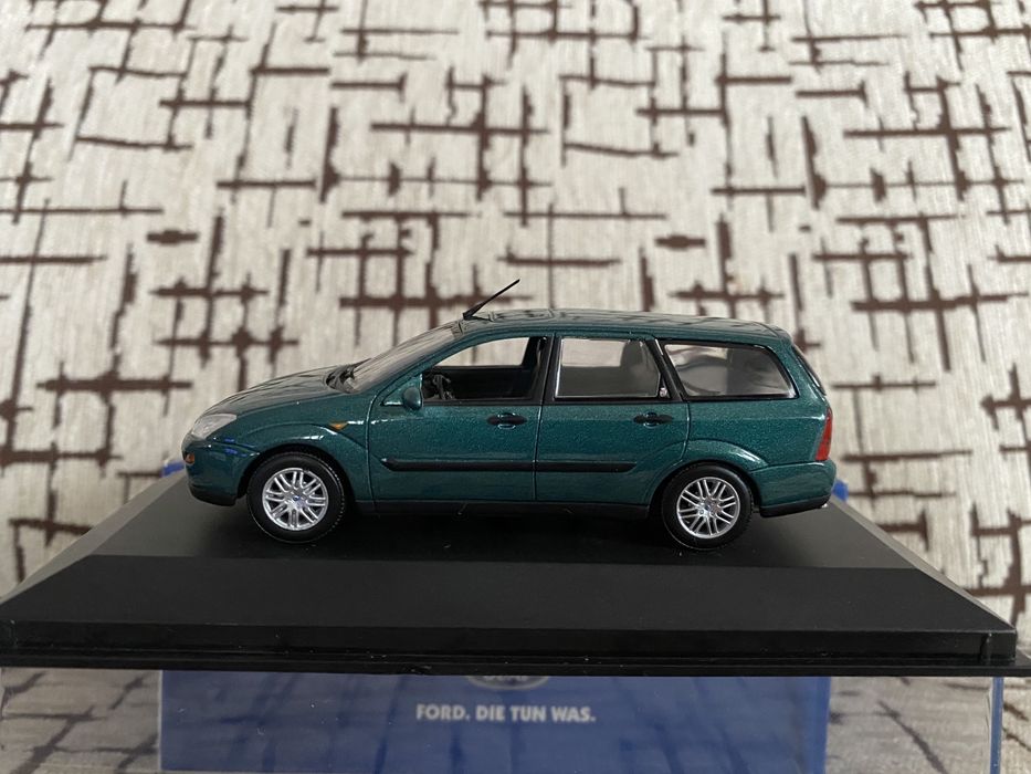 Minichamps Ford Focus macheta din metal scara 1:43
