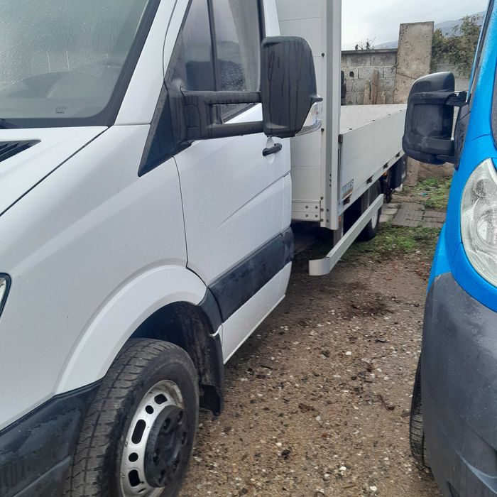 Продавам микробуси