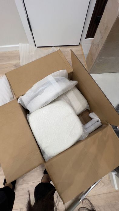 Продам 4 стулья. Новые,не использовались