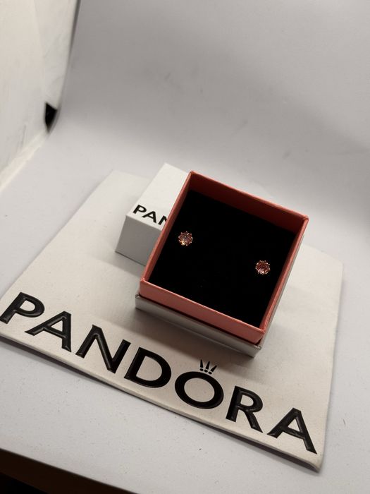 Пандора обеци Pandora