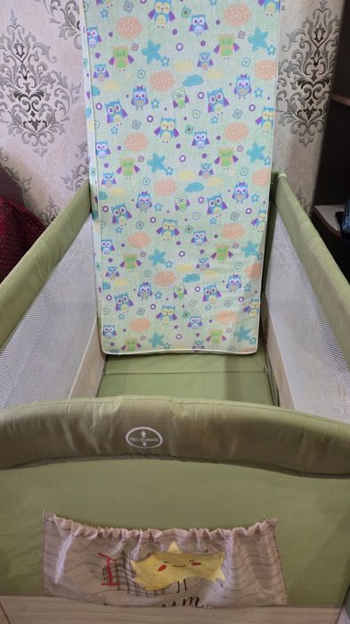 Срочно продам детскую кровать-манеж