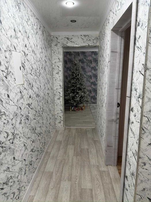 Продам 2-х комнатную квартиру на против ЧЛГУ