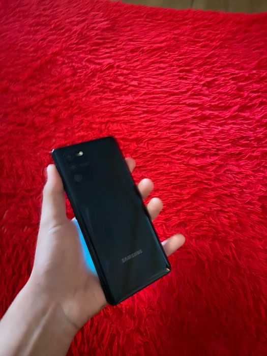 Samsung s10 Lite