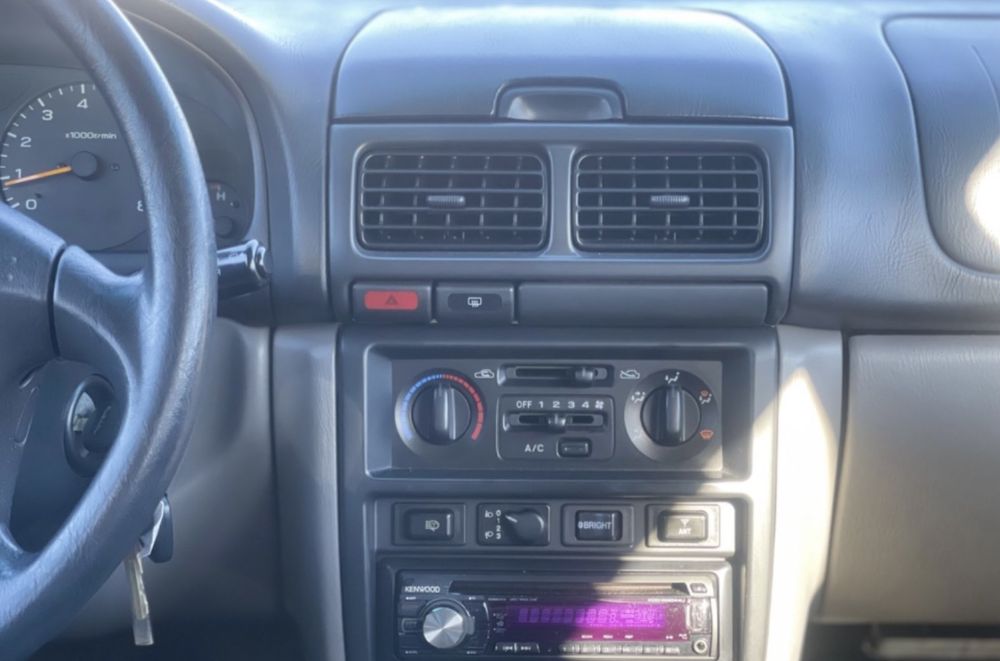 Subaru Forester 2.0 125кс на части