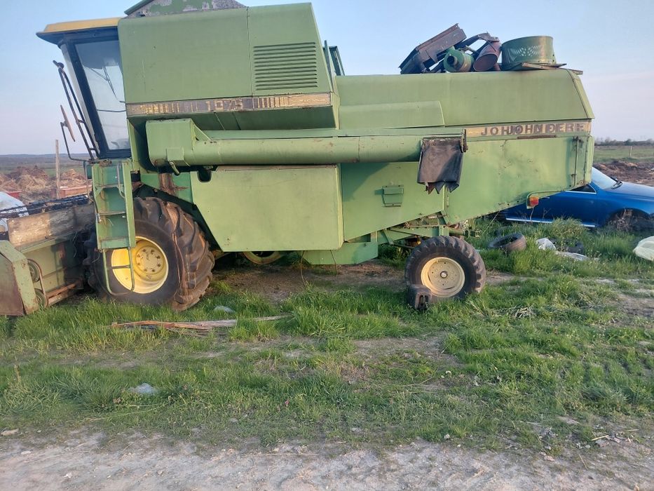 Combina john deere 1075