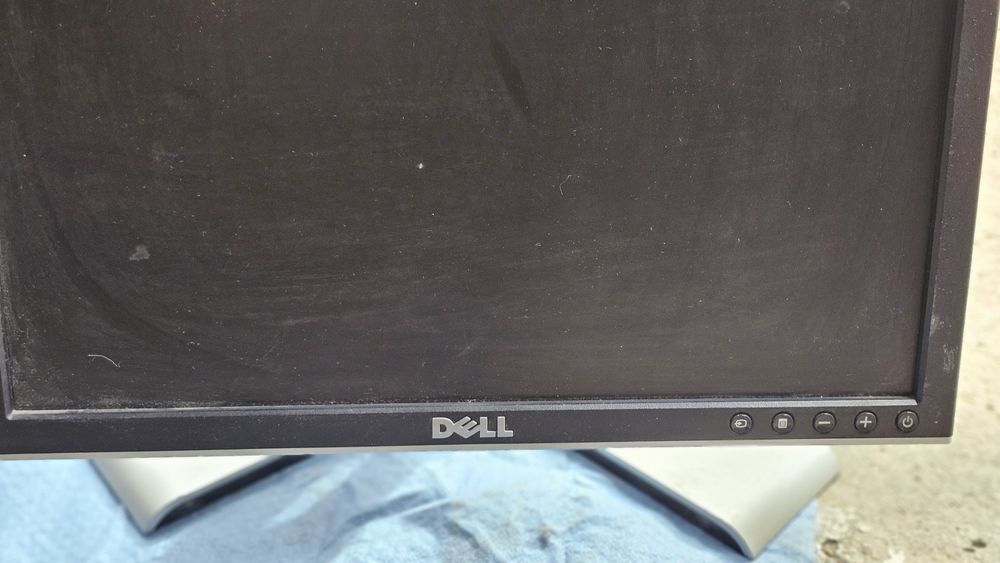 Монитор DELL 43см 17 D.