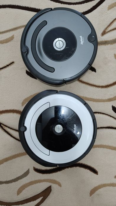 Robot aspirator iRobot Roomba  676 și 691