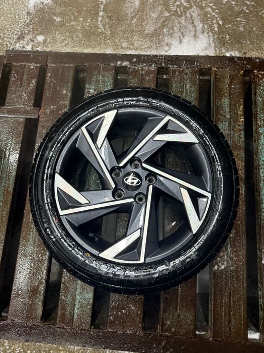 Продается шина если дисками комплекте на 17