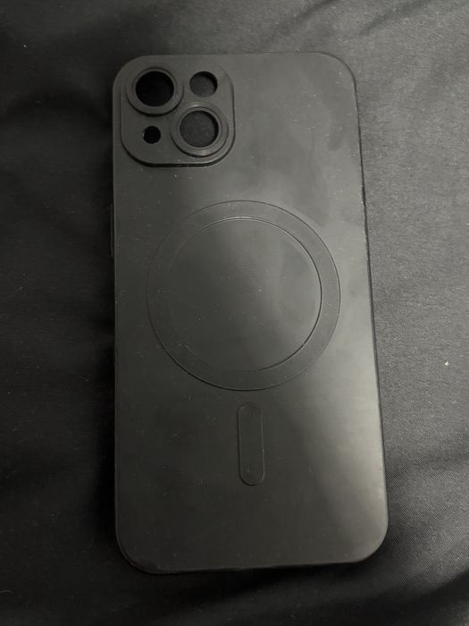 Продавам кейсове за iphone 14