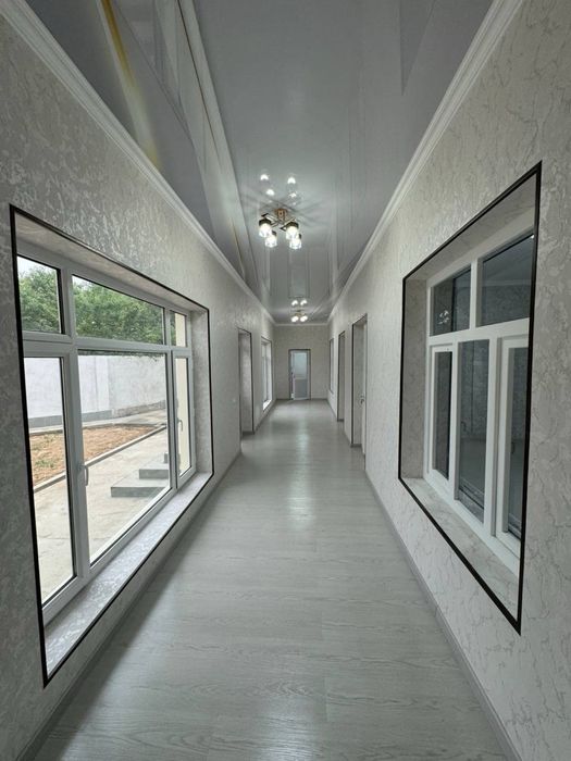 Уй Сотилади Янгийўл Тинчликда!!! Нақд ва насия савдога ҳам келишамиз