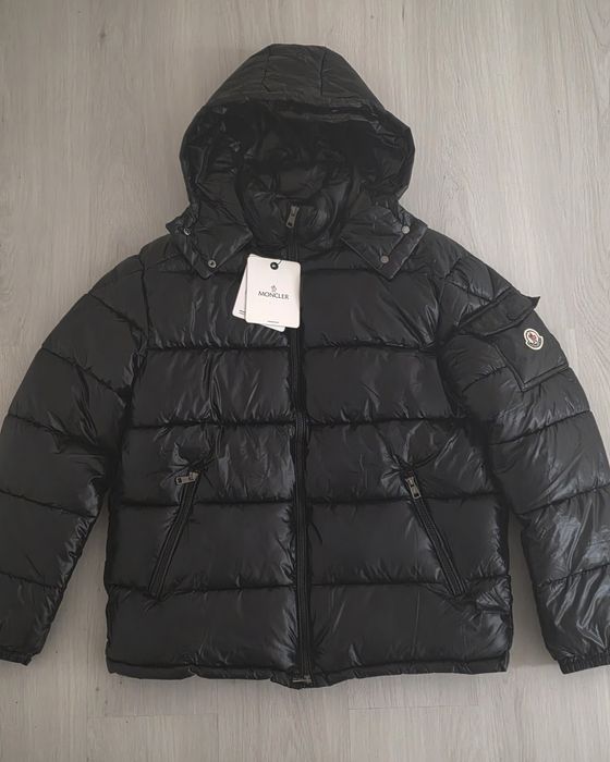 Moncler Maya NFC яке