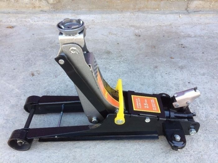 Cric hidraulic crocodil 2.5 tone talpa joasa