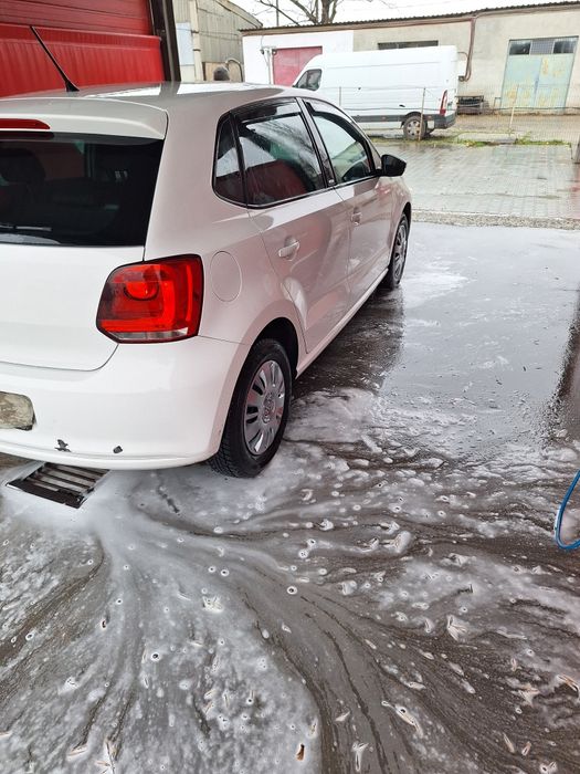 Vând vw polo 1.2 2011