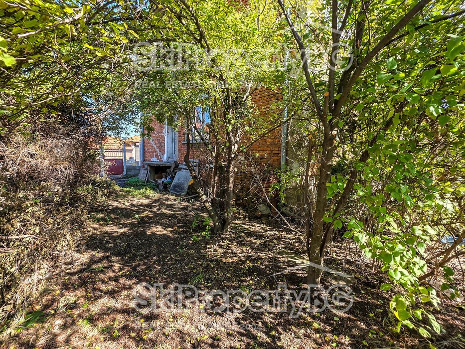 Къща с 4 спални в село Доспей, близо до Боровец!