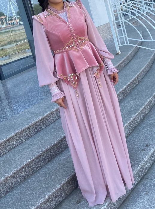 Продам платье на кыз узату