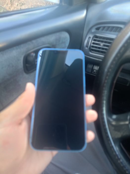Iphone 13 в хорошом состояние или обмен