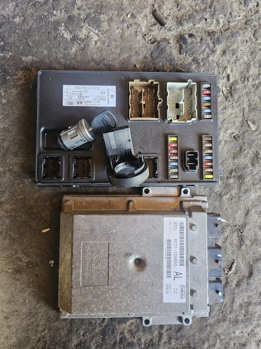 Kit pornireCalculator ECU 2.4 TDCI Ford Transit an 2006 - 2010 cod 6C11-12A650-Al