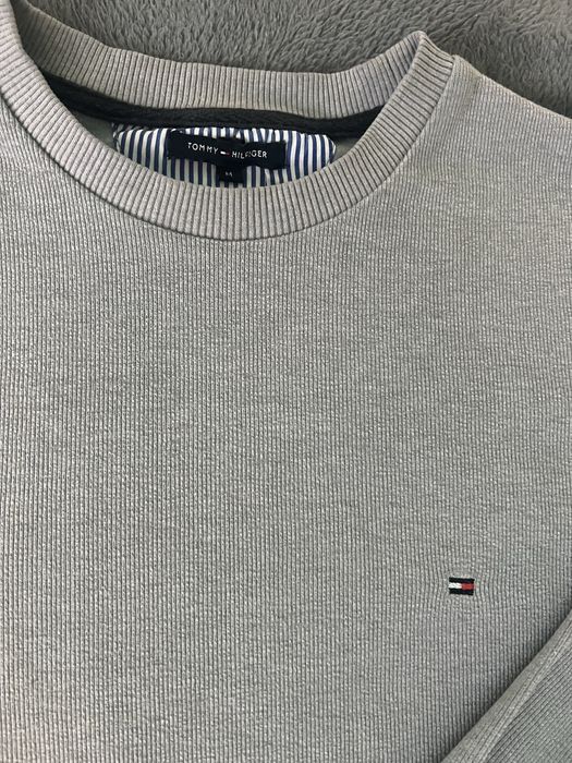 Блуза на Tommy Hilfiger